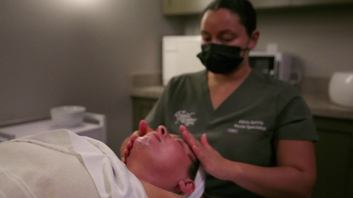 Organic peel facial with an Organic Skin and Body aesthetician in a Bradenton treatment room